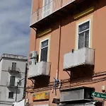 Di Vaio S Apartments Adiacente Metro Rione Alto